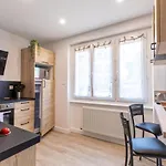 Appartement T3 Avec Terrasse & Jardin Proche De La Gare Alfred Musset
